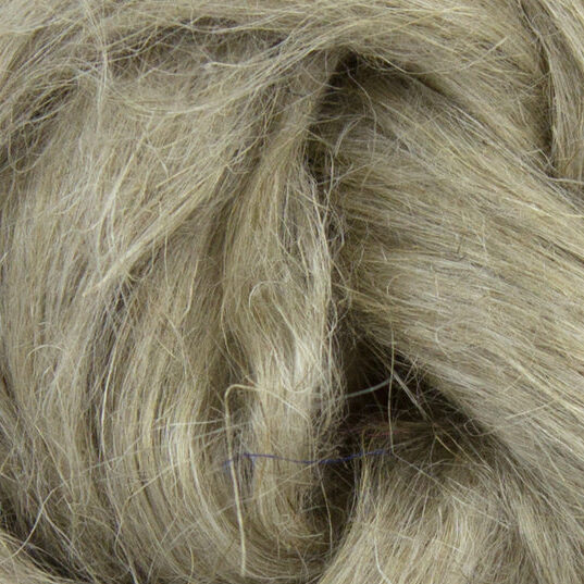 Spinnekurs med lin, nesle og andre vegetabilske fibre – 4. og 5. oktober 2025 med beredning av lin og brennesle-
